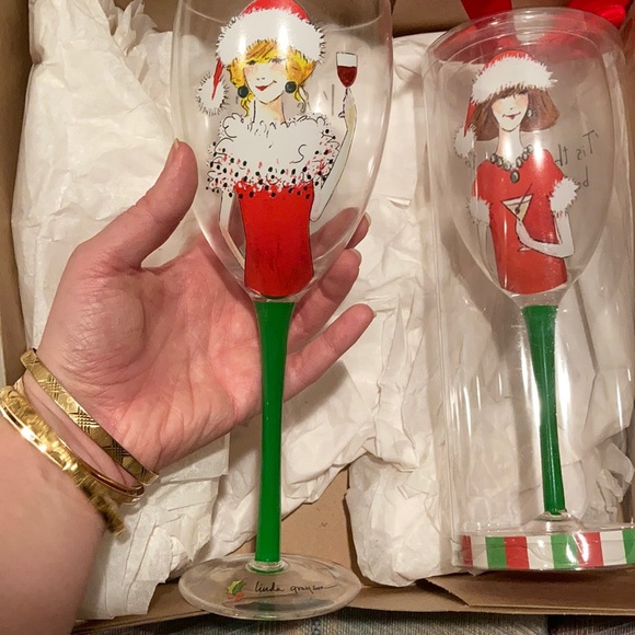 NIB Christmas Wine Glass set w/ festive cork - Picture 8 of 10